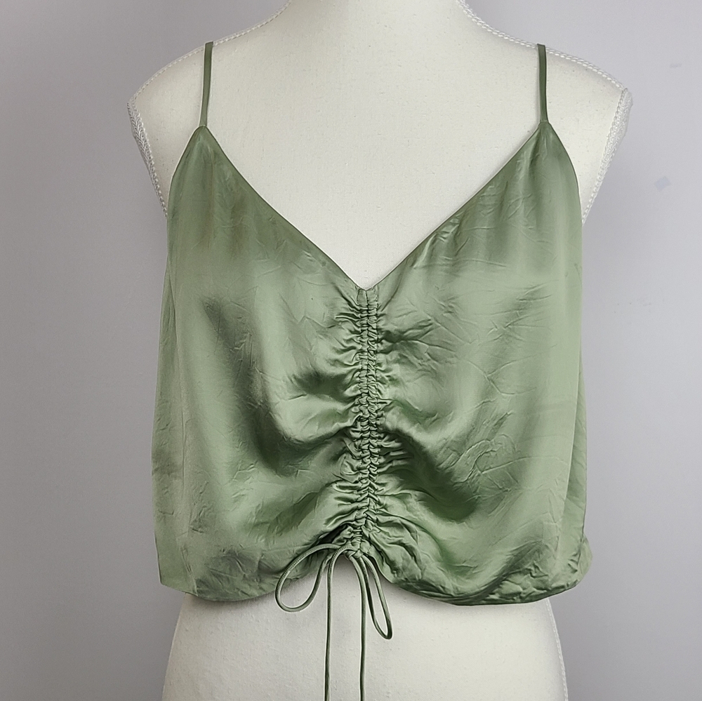 Wilfred Aritzia sage green 💯% cupro ruched front lightweight sleeveless blouse
